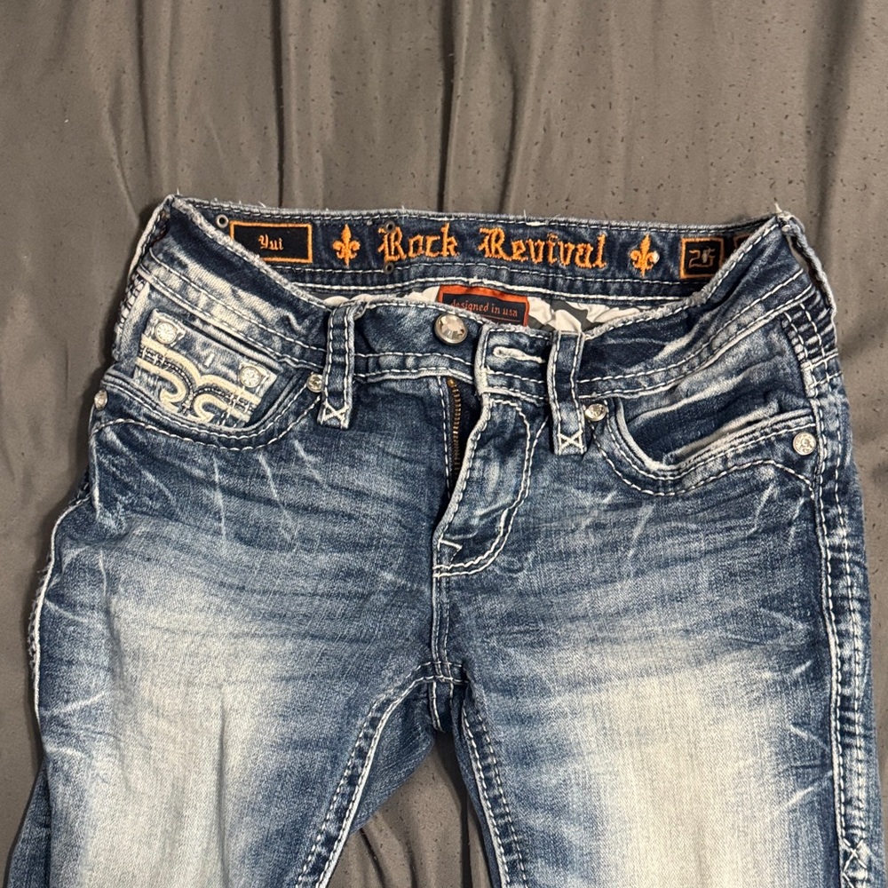 Rock Revival Mid-Rise Jeans